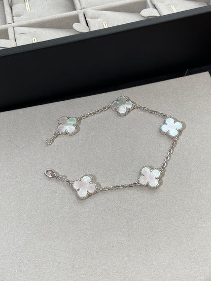[ElanLuxe Jewelry]CLOVER SILVER MOP 5 MOTIF BRACELET