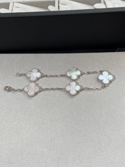 [ElanLuxe Jewelry]CLOVER SILVER MOP 5 MOTIF BRACELET