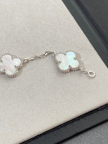 [ElanLuxe Jewelry]CLOVER SILVER MOP 5 MOTIF BRACELET