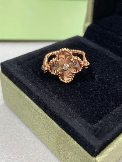[ElanLuxe Jewelry]CLOVER RIVERSIBLE PINK GOLD RING