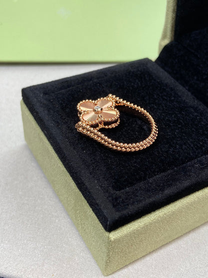 [ElanLuxe Jewelry]CLOVER RIVERSIBLE PINK GOLD RING