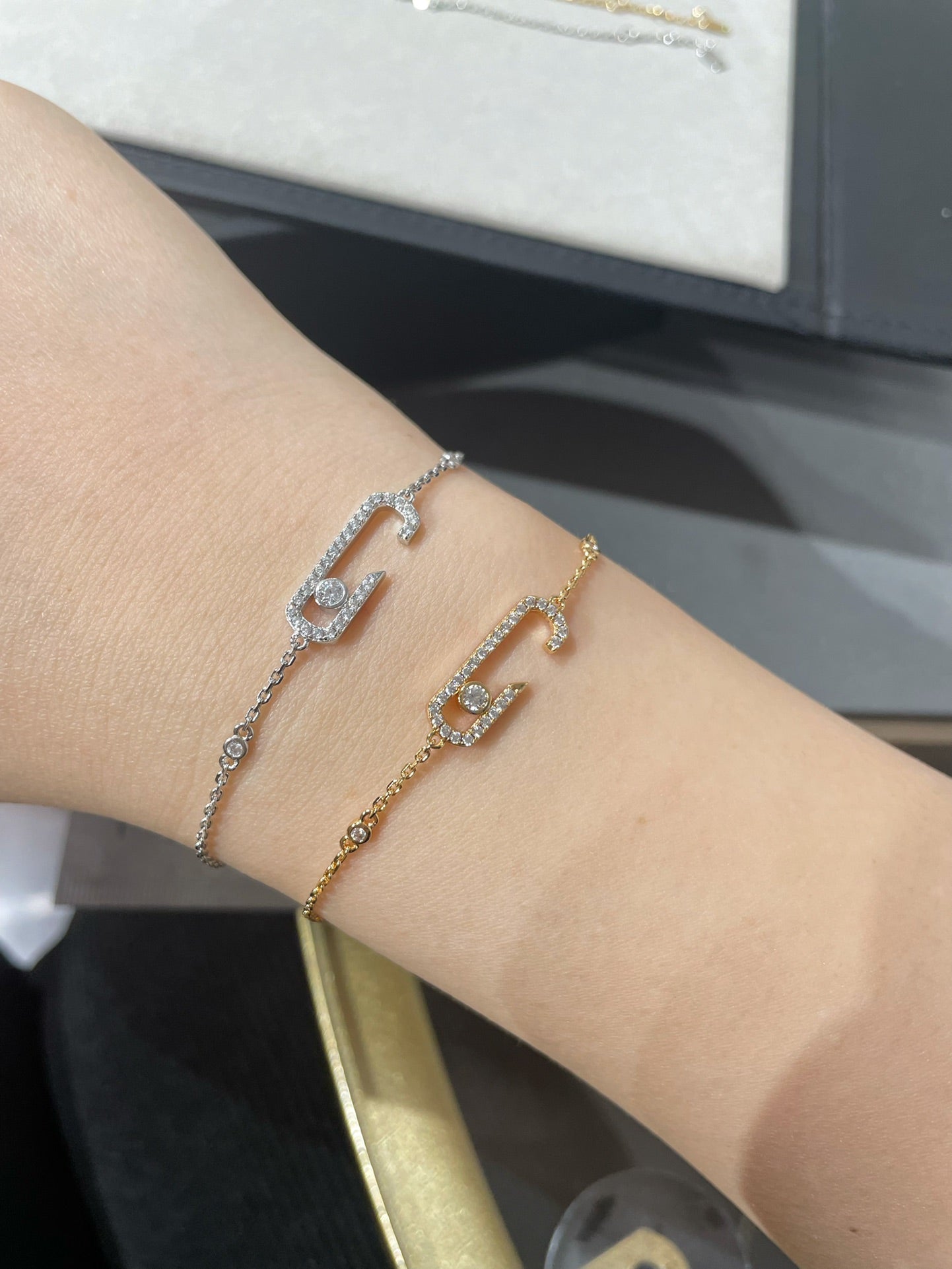 [ElanLuxe Jewelry]BABY MOVE DIAMOND BRACELET