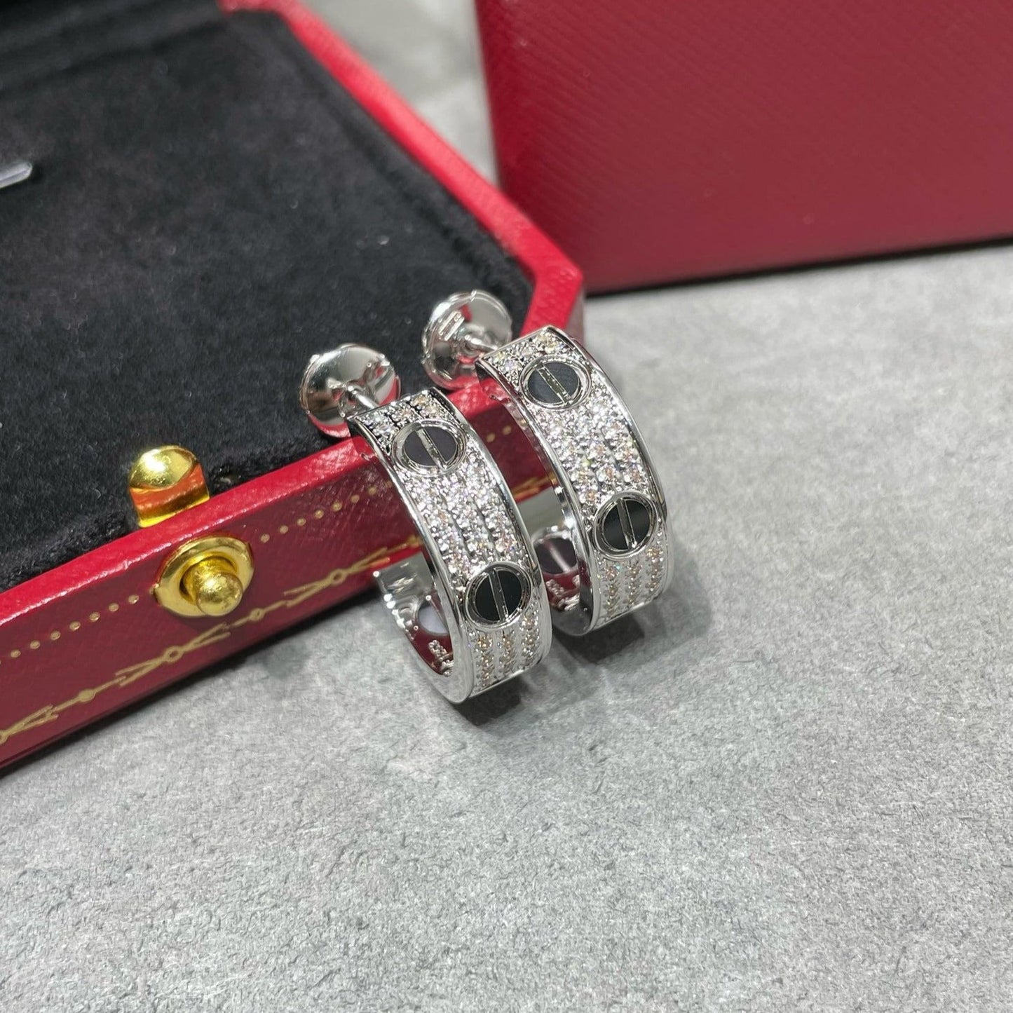 [ElanLuxe Jewelry]LOVE CERAMIC DIAMOND PAVED SILVER EARRINGS