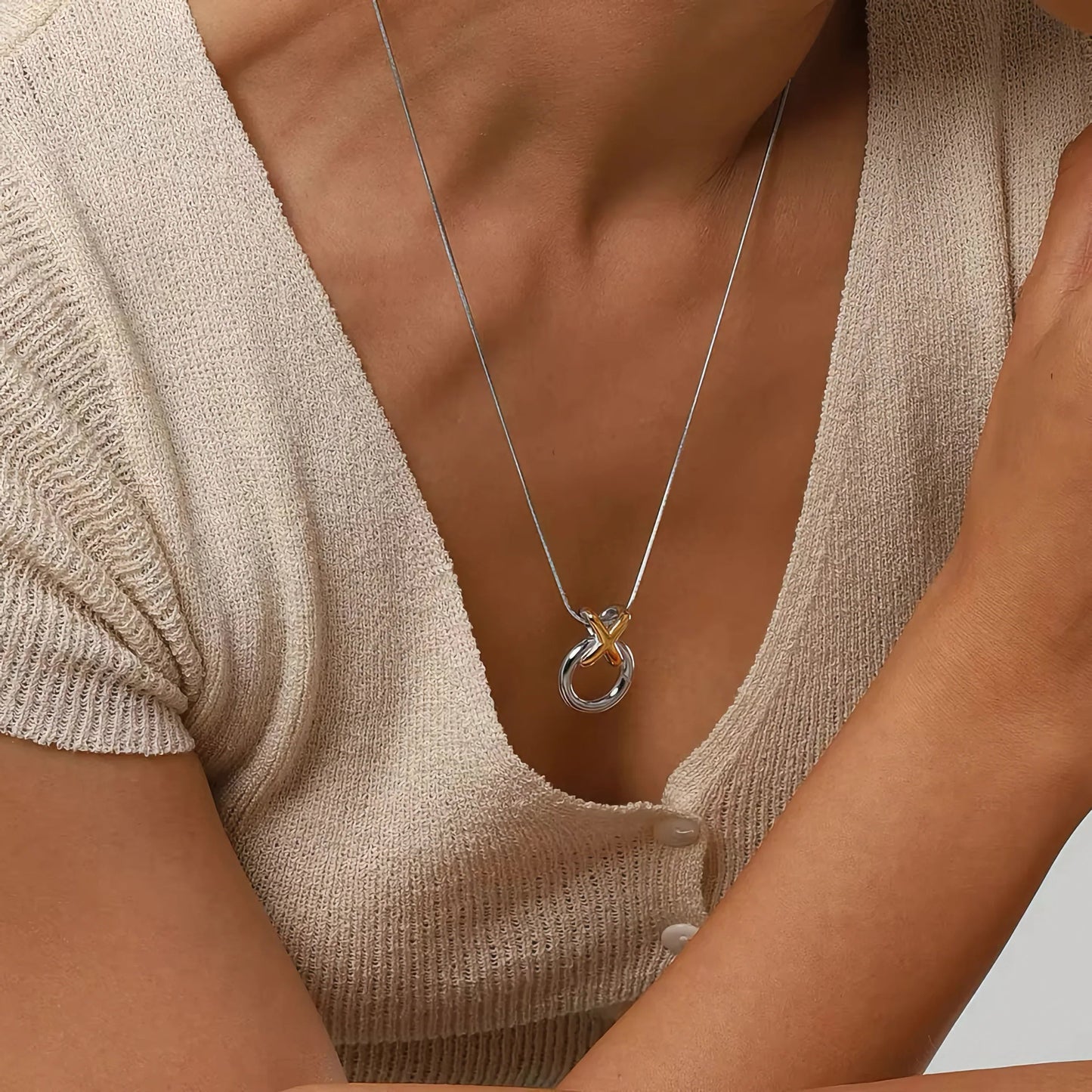 [ElanLuxe]Mirabelle Ring Knot Necklace