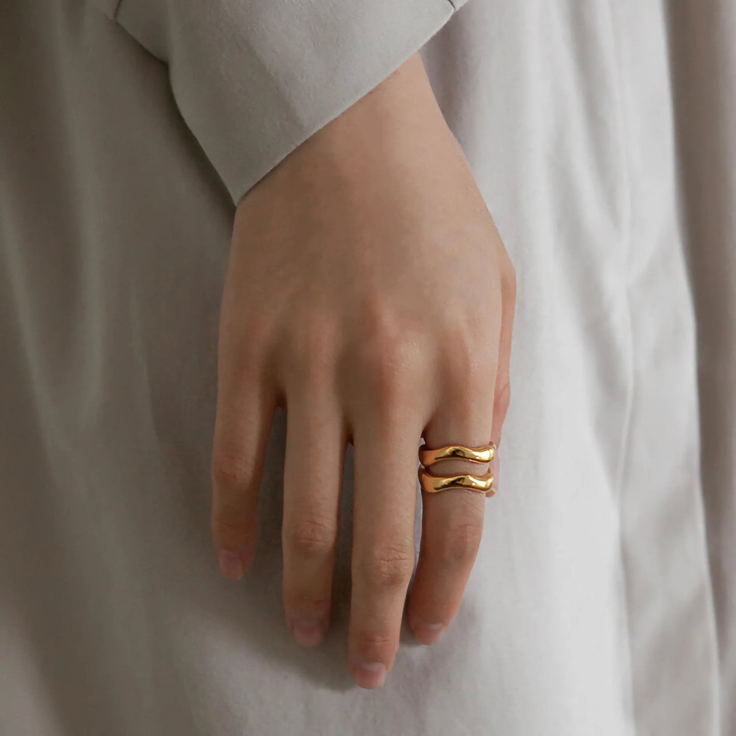 [ElanLuxe]Lunaria Gold Wave Ring