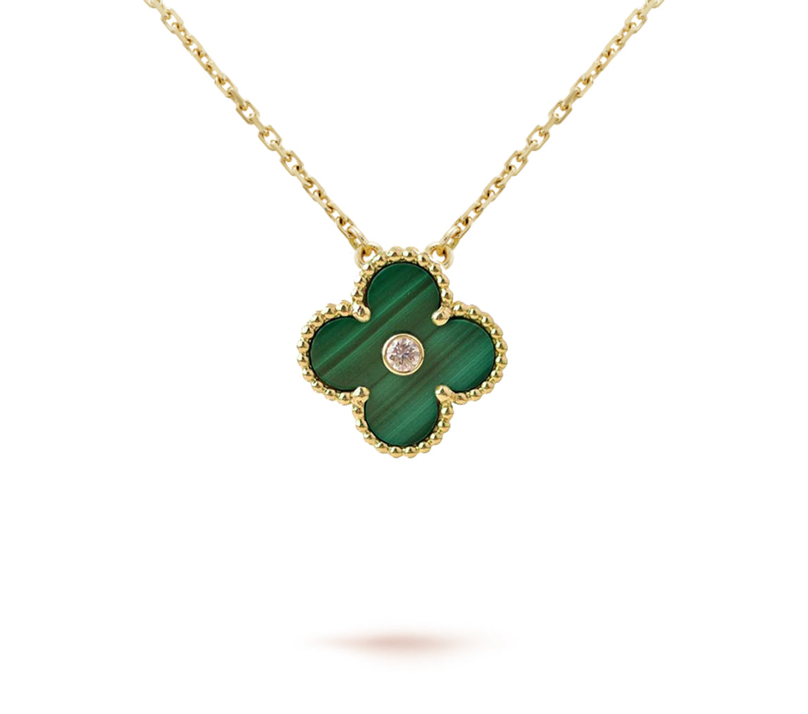 [ElanLuxe Jewelry]CLOVER 15MM CHRISTMAS LIMITED EDITION SINGLE FLOWER NECKLACE