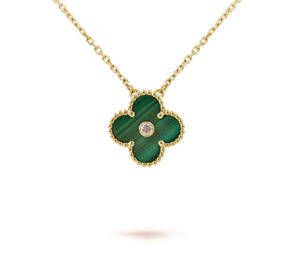 [ElanLuxe Jewelry]CLOVER 15MM CHRISTMAS LIMITED EDITION SINGLE FLOWER NECKLACE