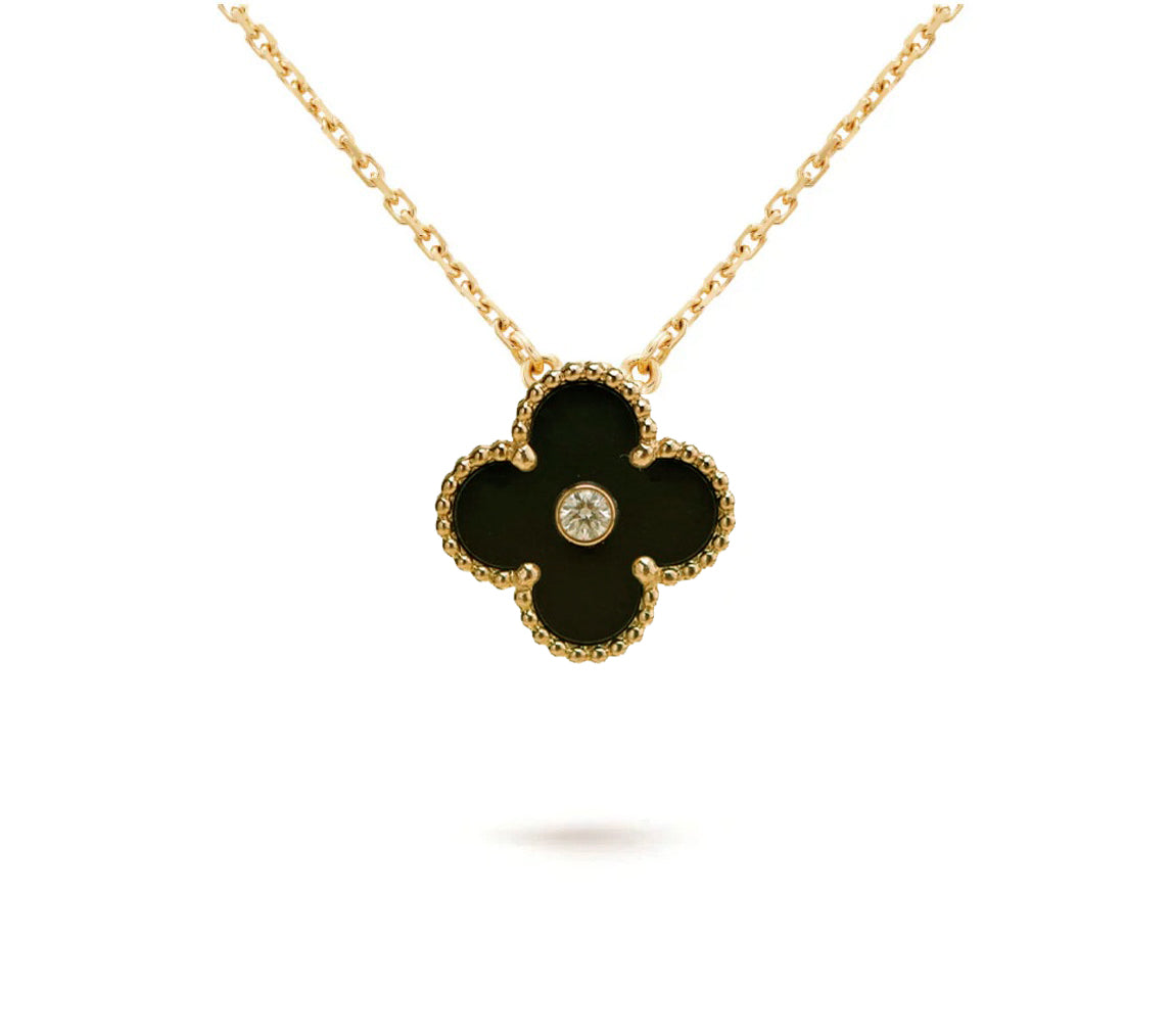 [ElanLuxe Jewelry]CLOVER 15MM CHRISTMAS LIMITED EDITION SINGLE FLOWER NECKLACE