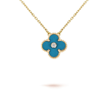[ElanLuxe Jewelry]CLOVER 15MM CHRISTMAS LIMITED EDITION SINGLE FLOWER NECKLACE