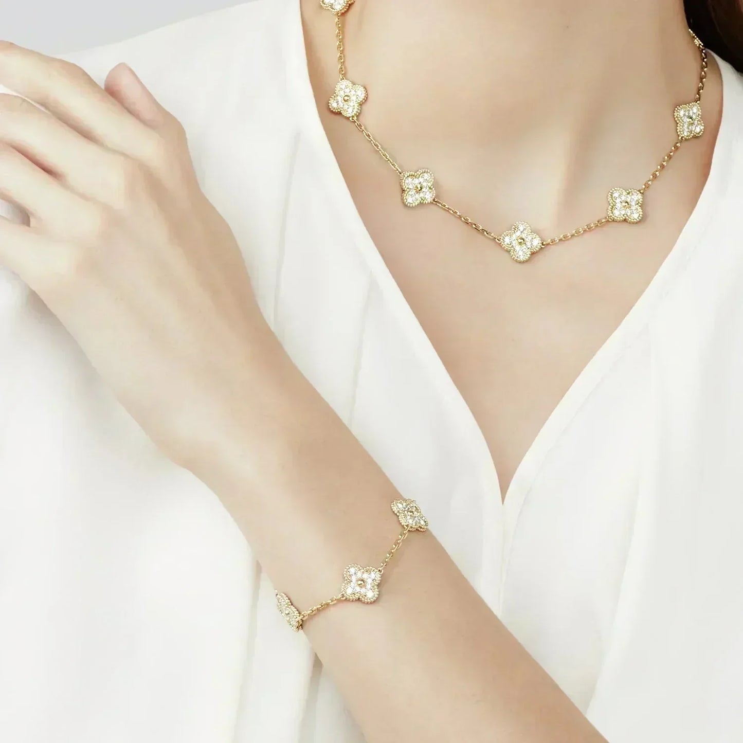 [ElanLuxe Jewelry]CLOVER 5 MOTIFS  FULL DIAMOND BRACELET