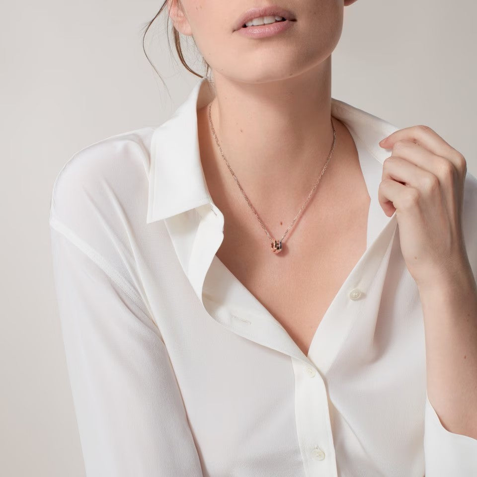 [ElanLuxe Jewelry]LOVE 6 DIAMOND PENDANT NECKLACE