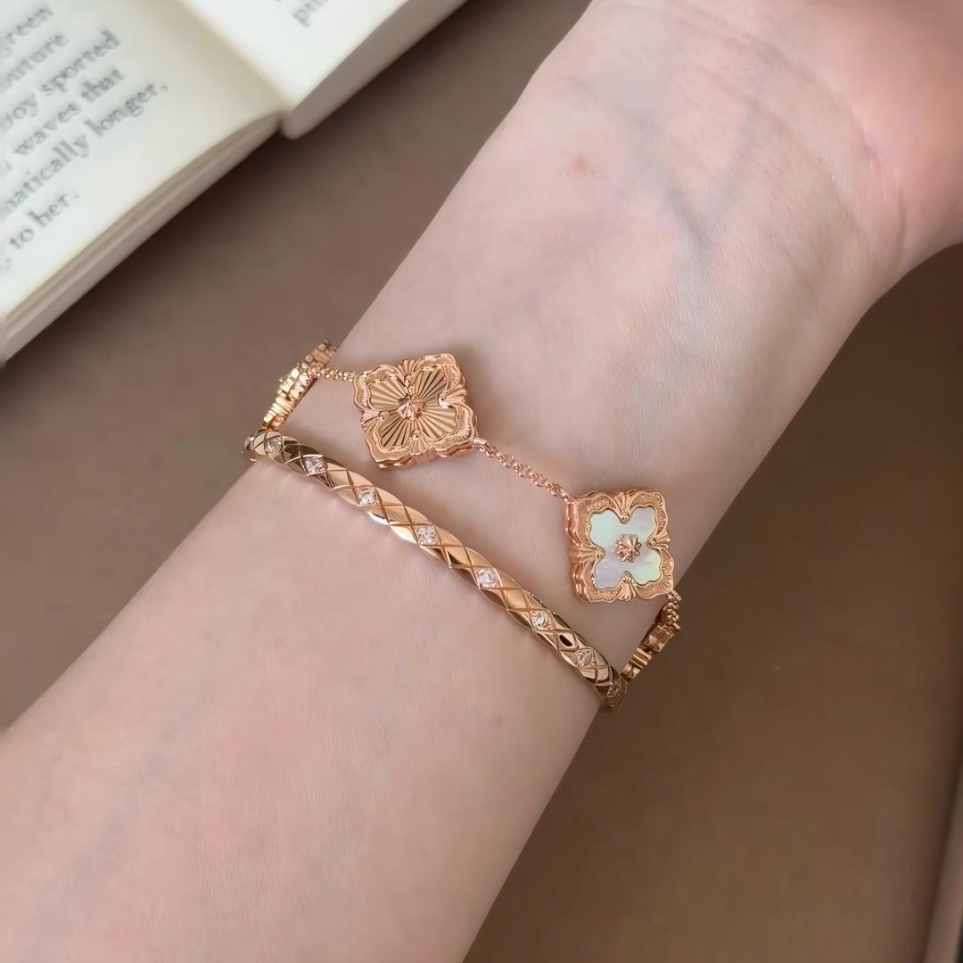 [ElanLuxe Jewelry JEWELRY] OPERA 5 MOTIFS TULLE ENAMEL BRACELET