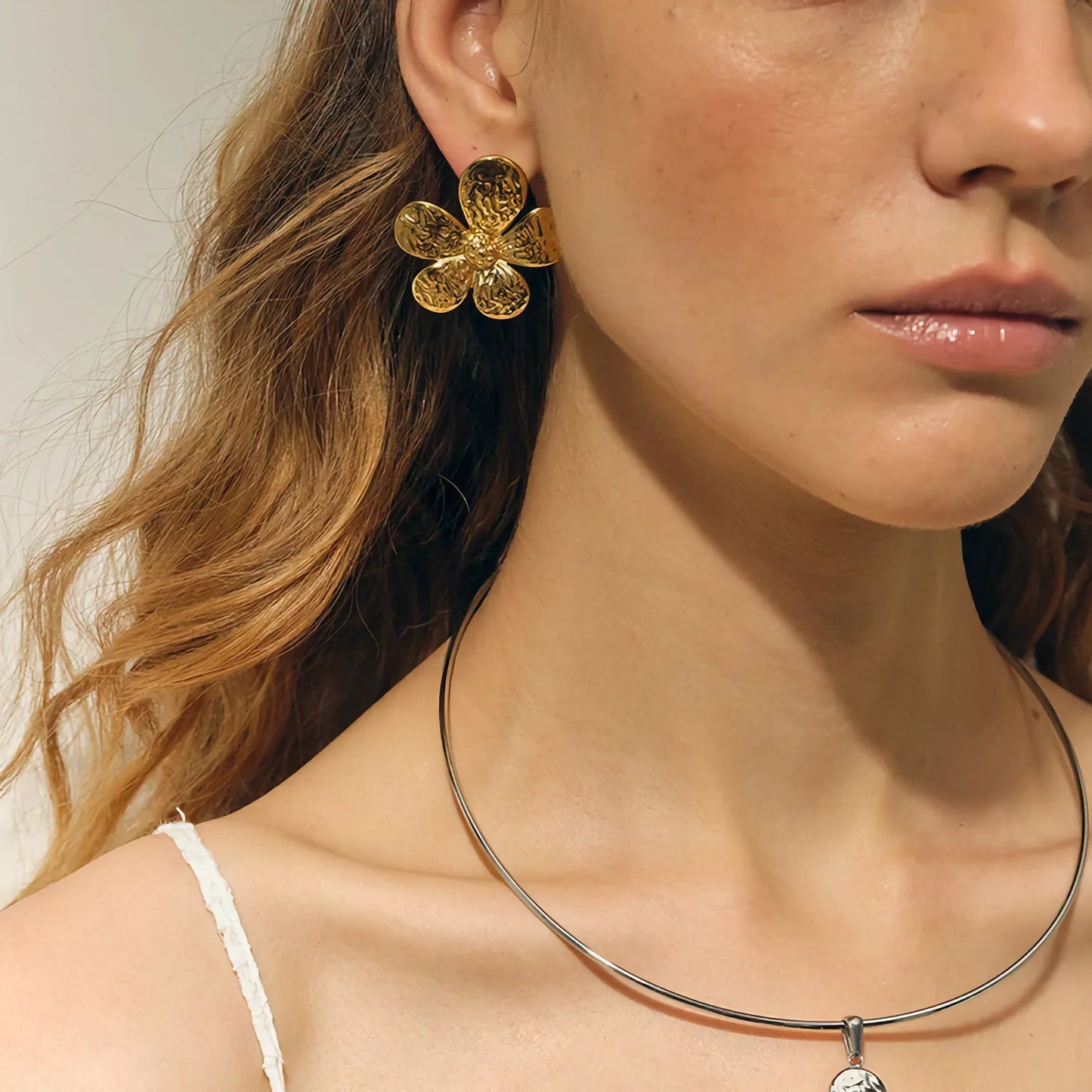 [ElanLuxe]Daisy Gold Earrings