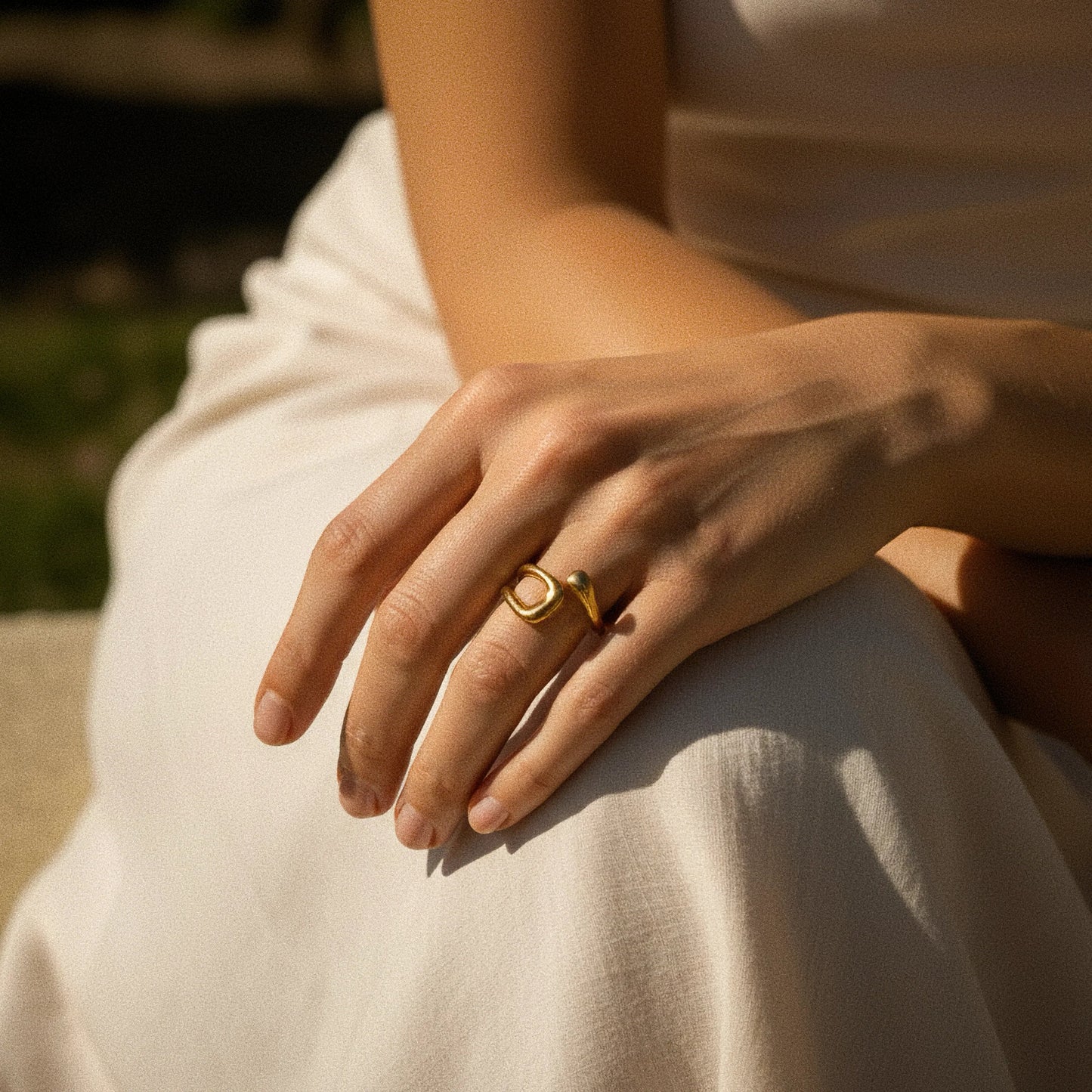[ElanLuxe]Bernice Open Ended Gold Ring