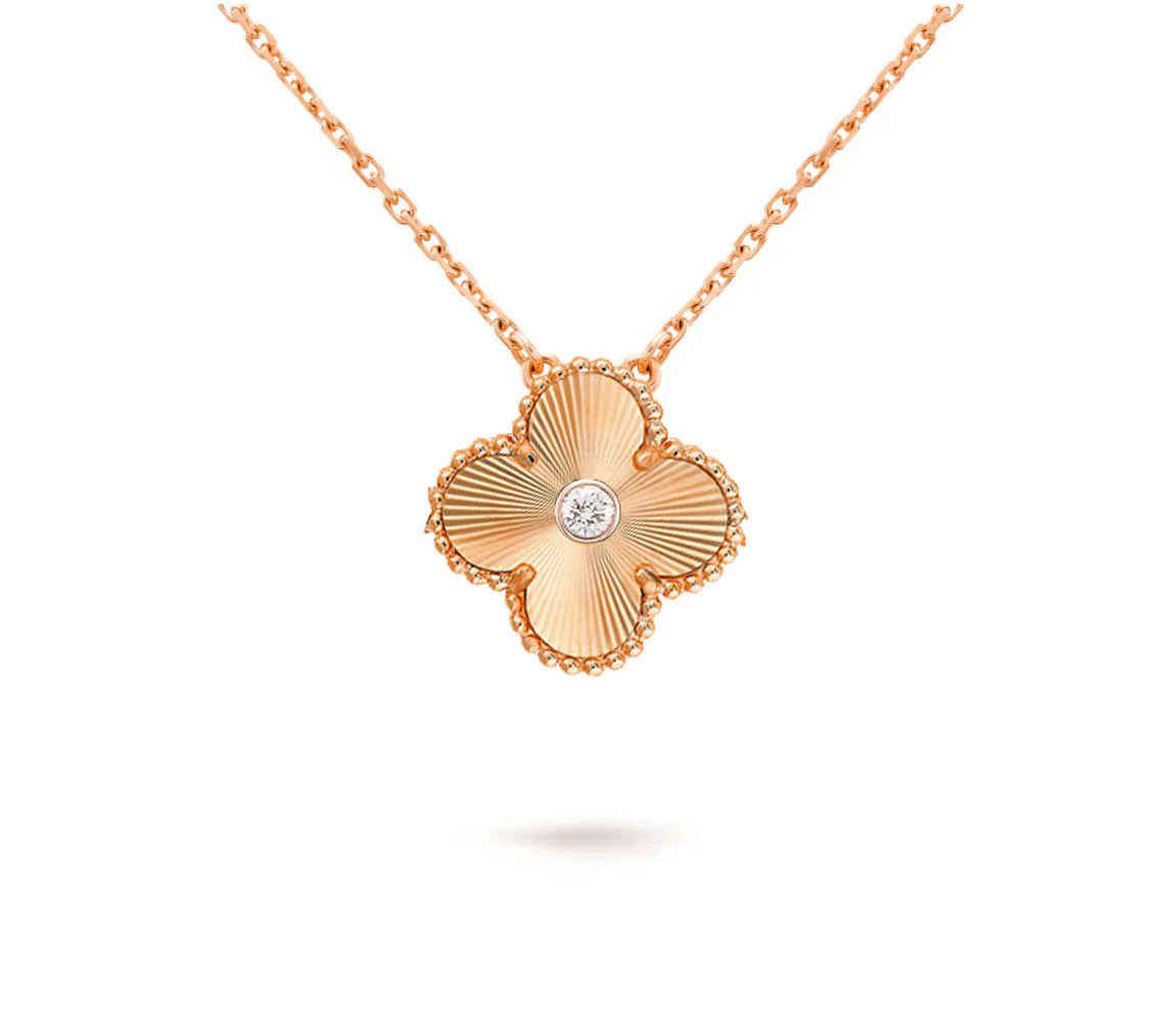 [ElanLuxe Jewelry]CLOVER 15MM DIAMOND SINGLE FLOWER NECKLACE COLLECTION
