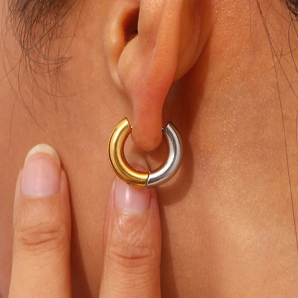 [ElanLuxe]Ingrid Two Tone Hoop Earring