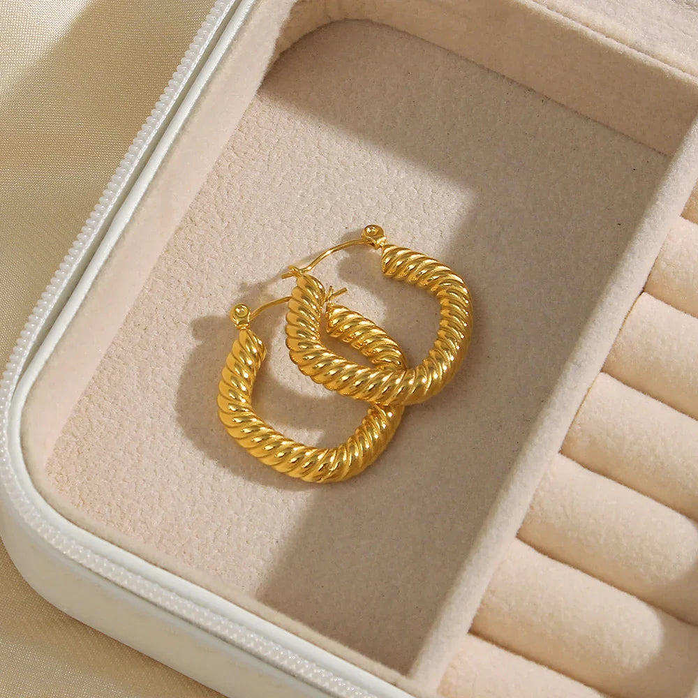[ElanLuxe]Emani Twist Square Earrings