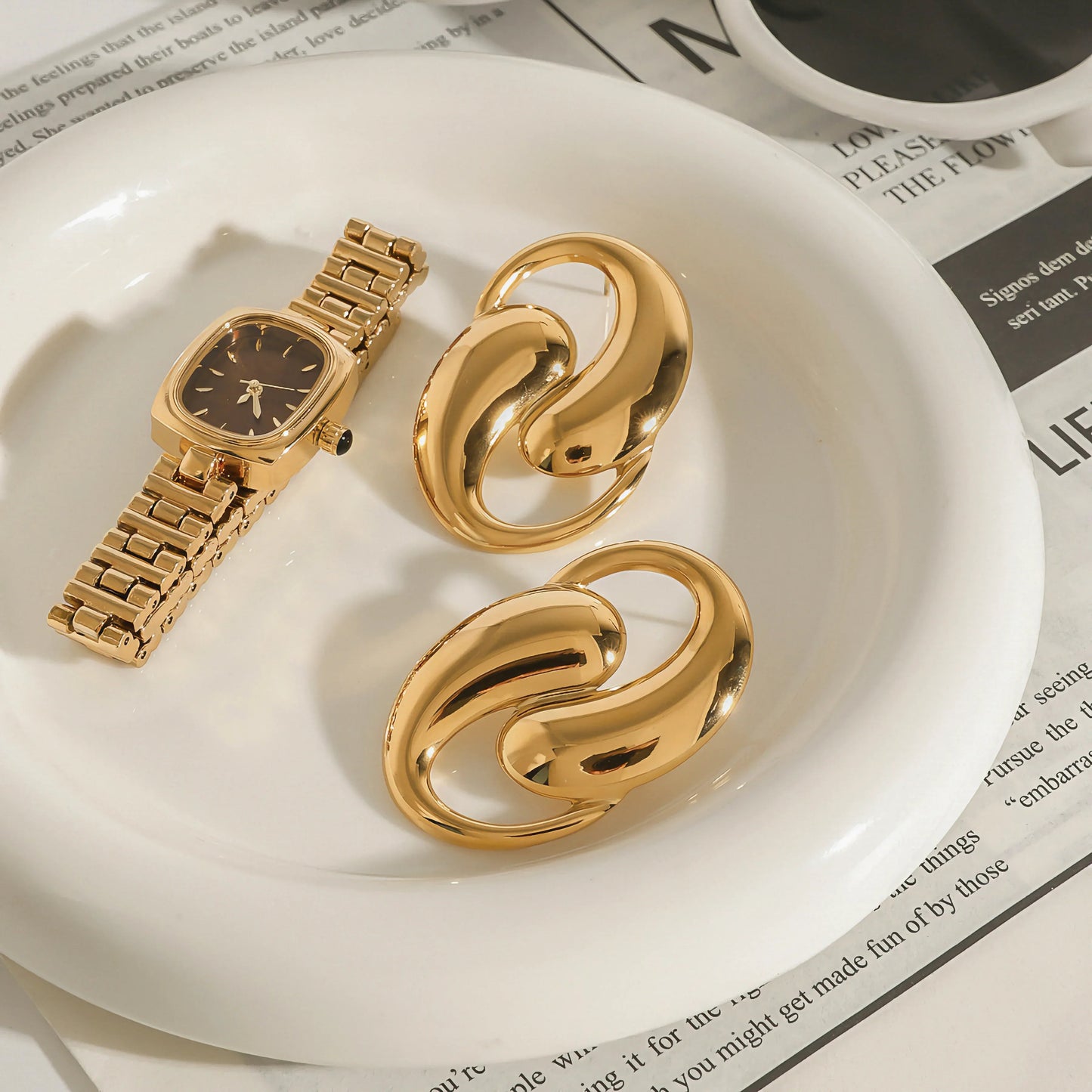[ElanLuxe]Dansley Water Drop Gold Earrings