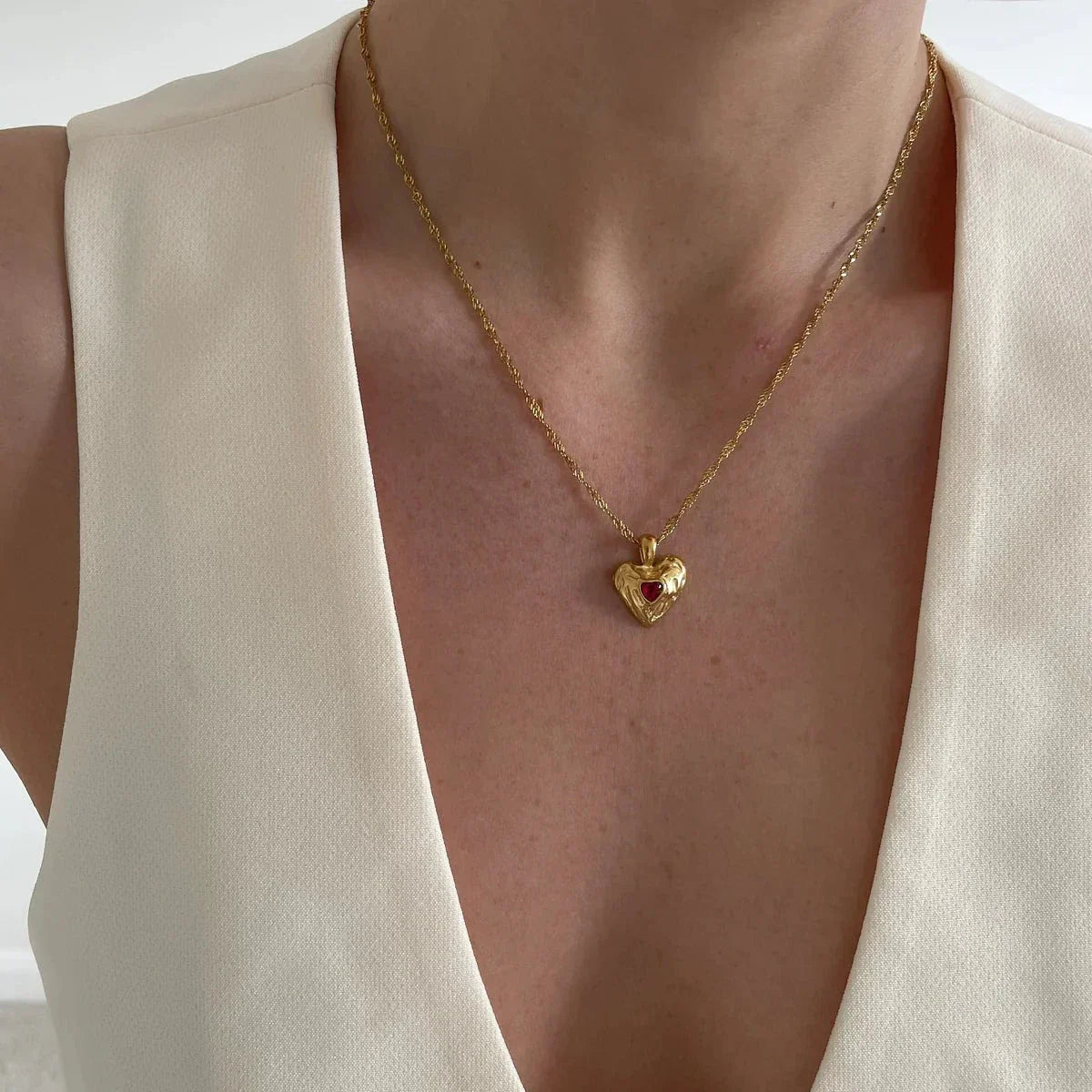 [ElanLuxe]Vesper Gold Heart Necklace