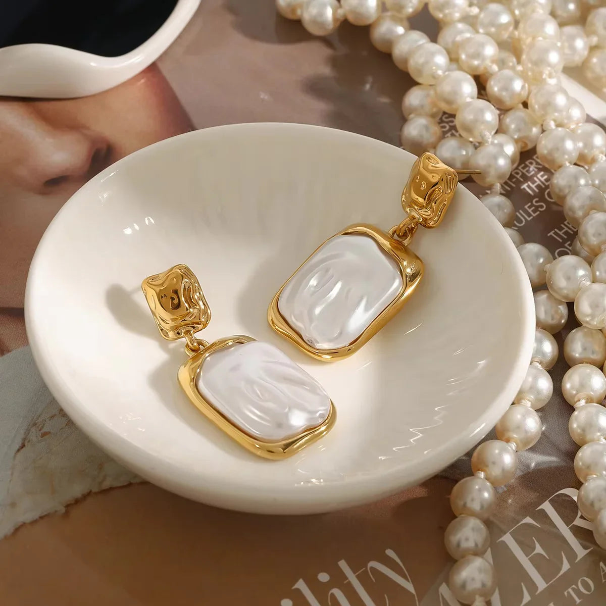 [ElanLuxe]Brittany Freshwater Pearl Slate Earrings