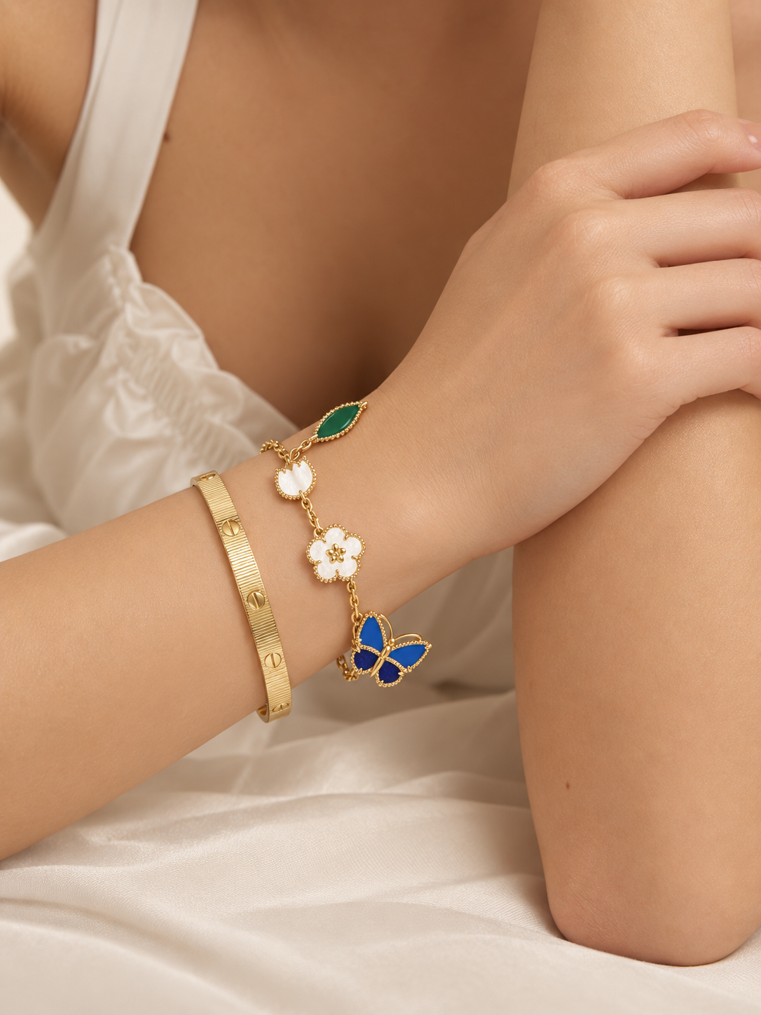 [ElanLuxe Jewelry] Lucky Spring Butterfly 5-Motif & LOVE Unlimited Bracelet Stack Set