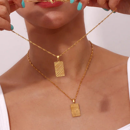 [ElanLuxe]Dahlia Gold Necklace