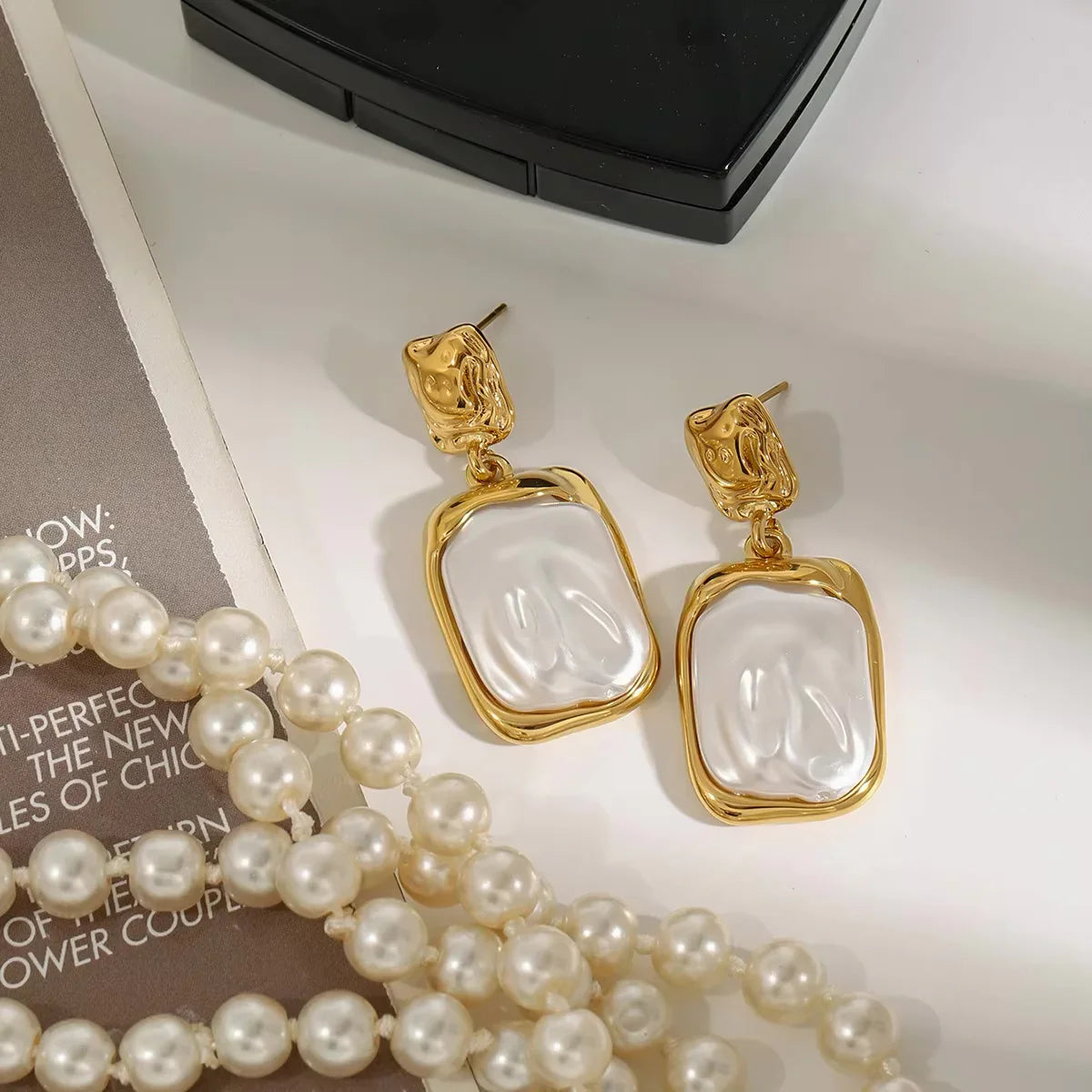 [ElanLuxe]Brittany Freshwater Pearl Slate Earrings
