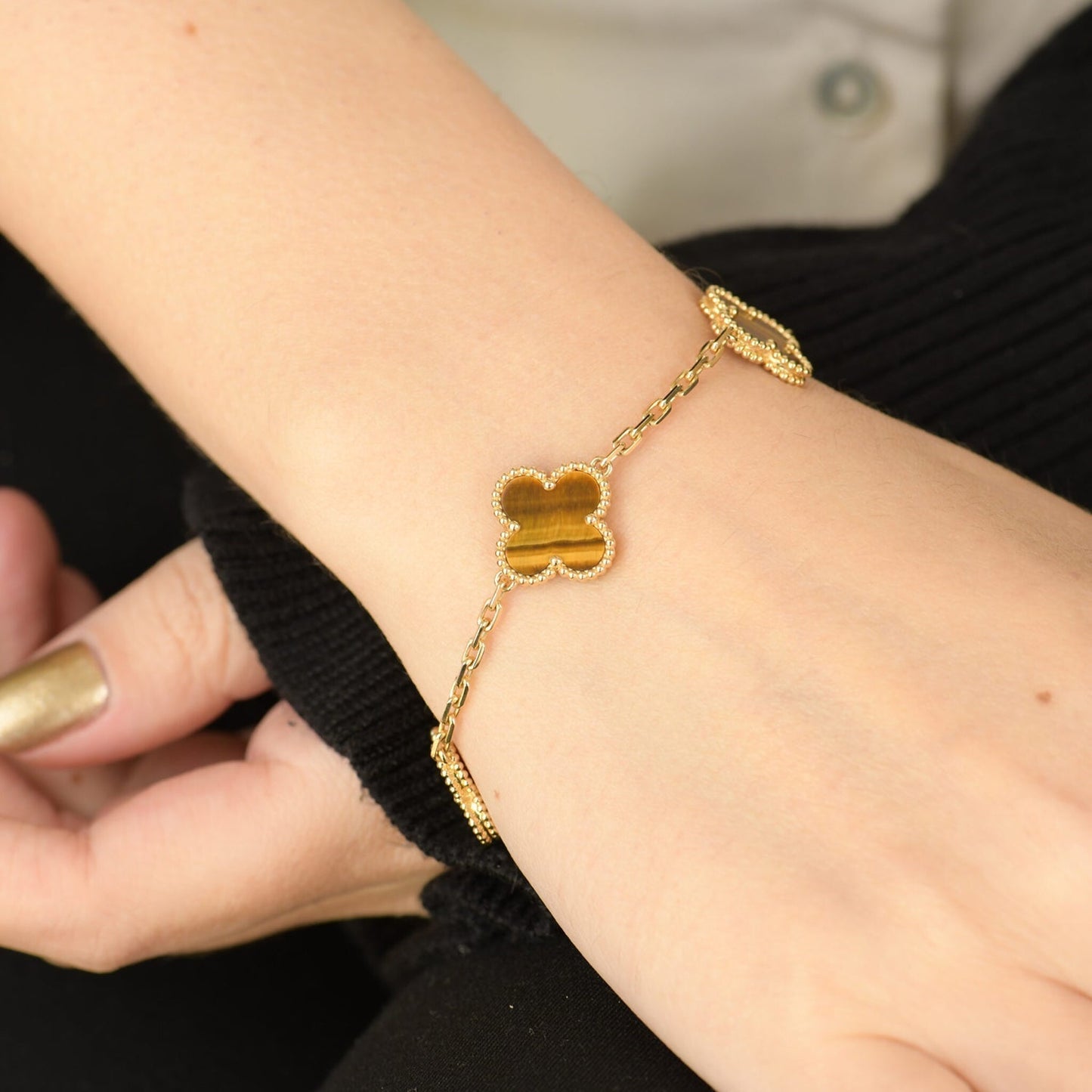 [ElanLuxe Jewelry]CLOVER  5 MOTIFS TIGER EYE BRACELET