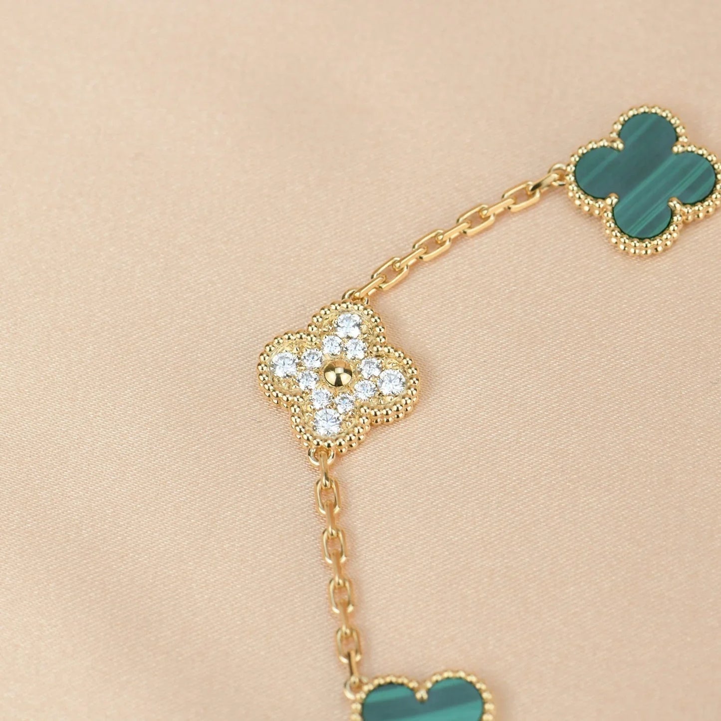 [ElanLuxe Jewelry] CLOVER 5 MOTIF MALACHITE BRACELET COLLECTION
