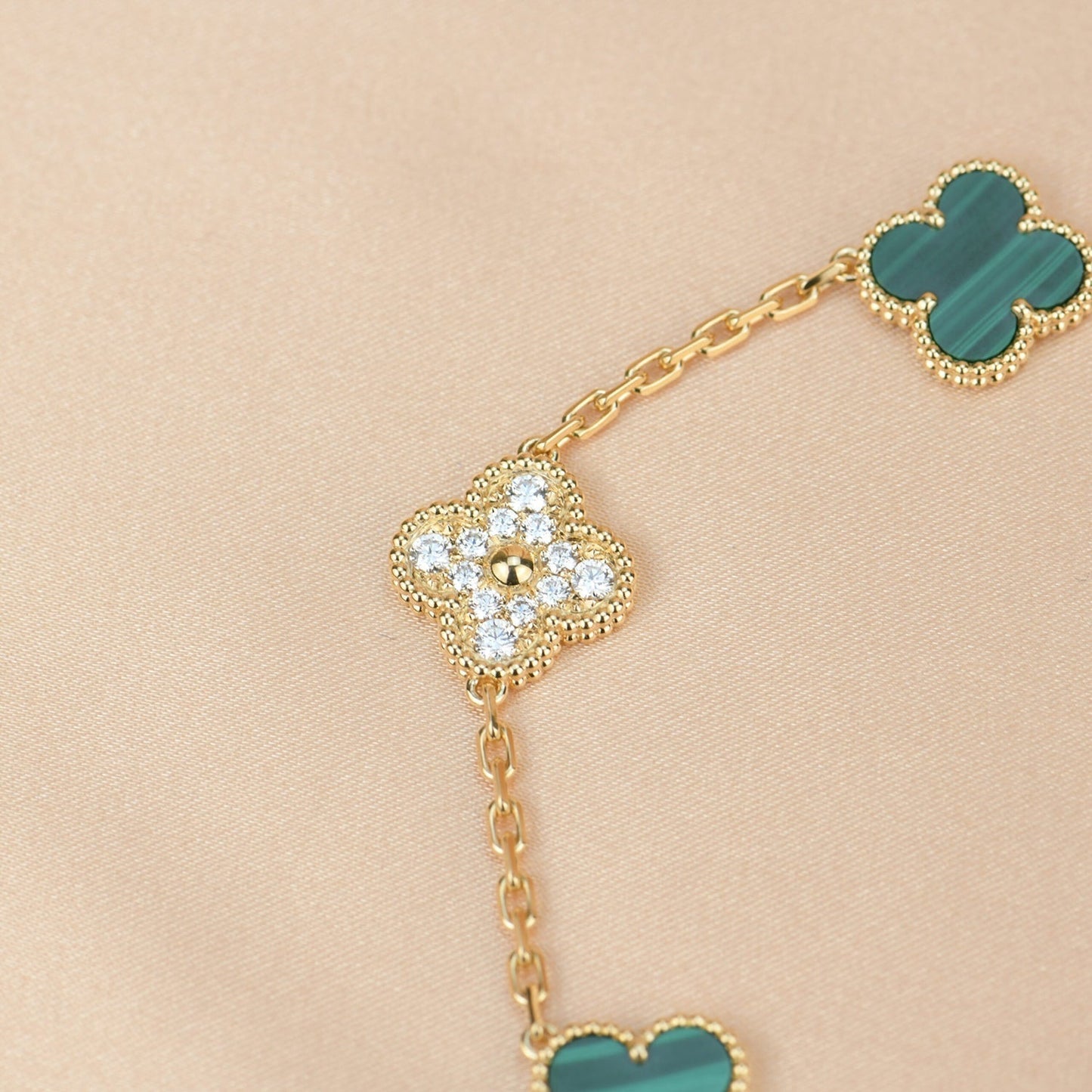 [ElanLuxe Jewelry]CLOVER  5 MOTIF MALACHITE DIAMOND BRACELET