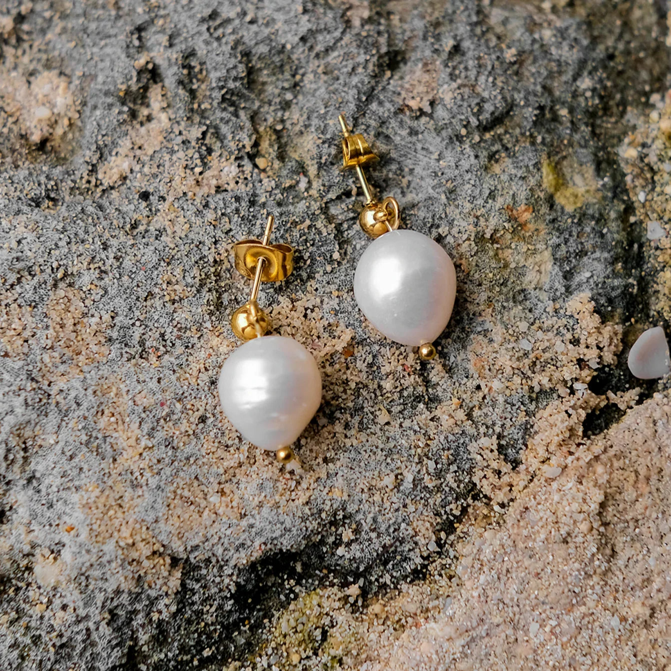 [ElanLuxe]Gloria Freshwater Pearl Earrings