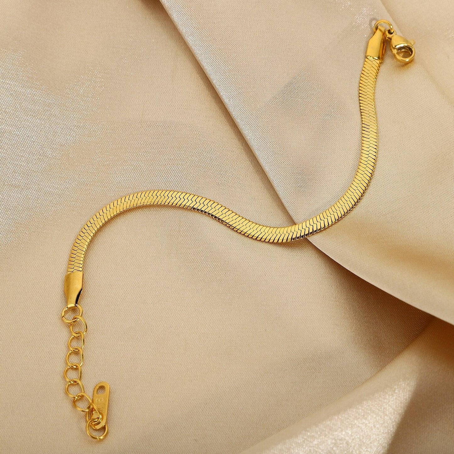 [ElanLuxe]Ellaine Gold Herringbone Bracelet