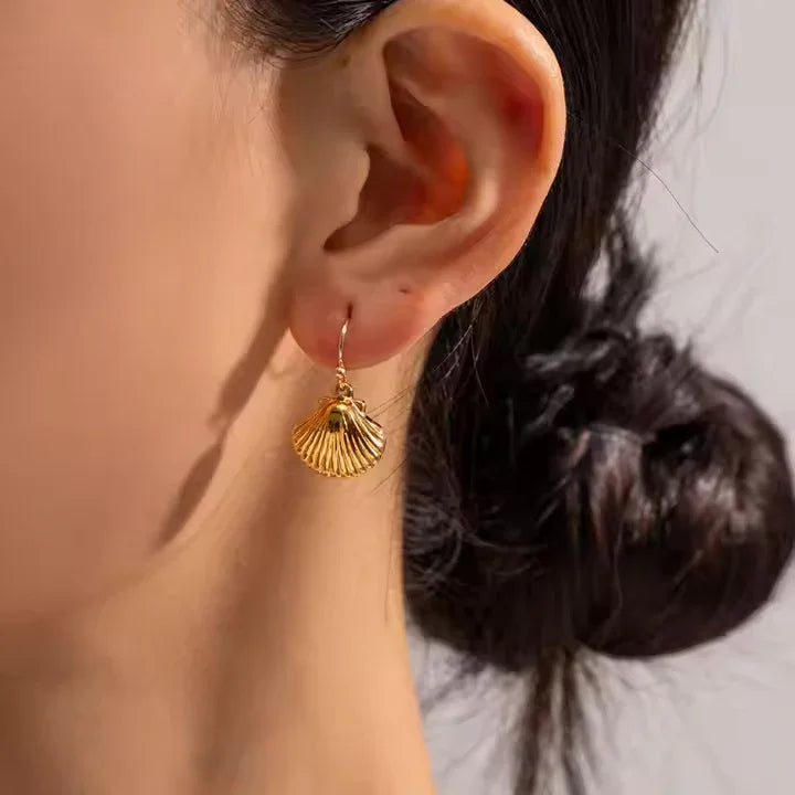 [ElanLuxe]Breeze Gold Seashell Earrings