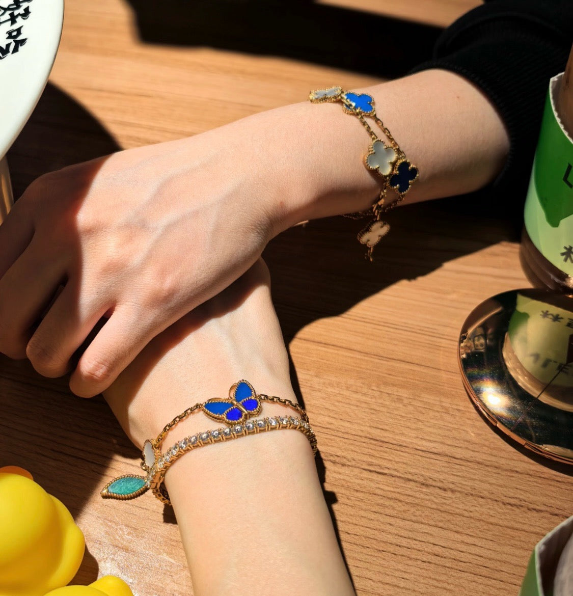 [ElanLuxe Jewerly]LUCKY SPRING BUTTERFLY 5 MOTIF BRACELET