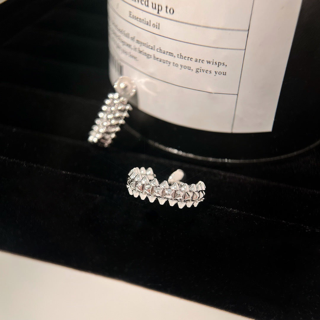 [ElanLuxe Jewelry]CLASH SMALL HOOP EARRINGS