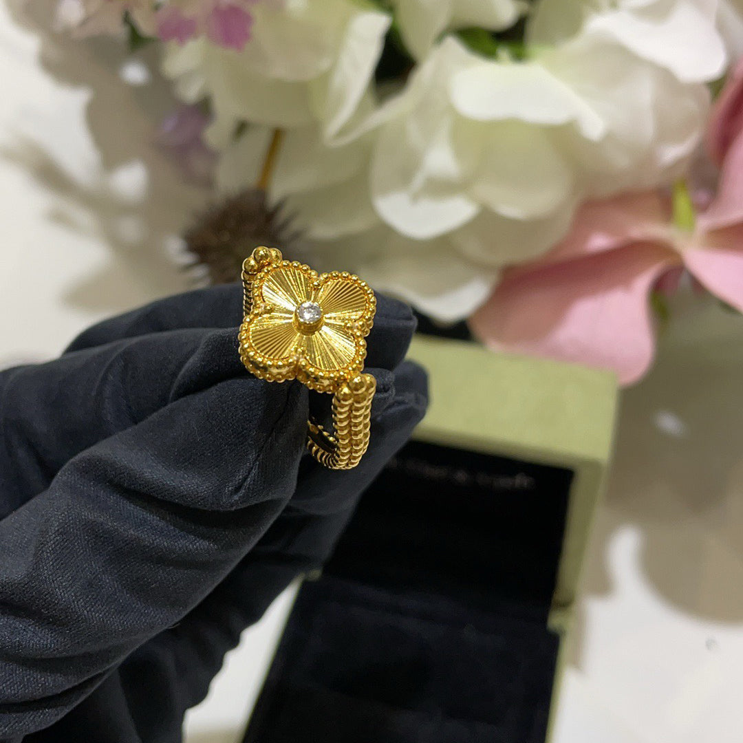 [ElanLuxe Jewelry]CLOVER RIVERSIBLE BLUE AGATE RING