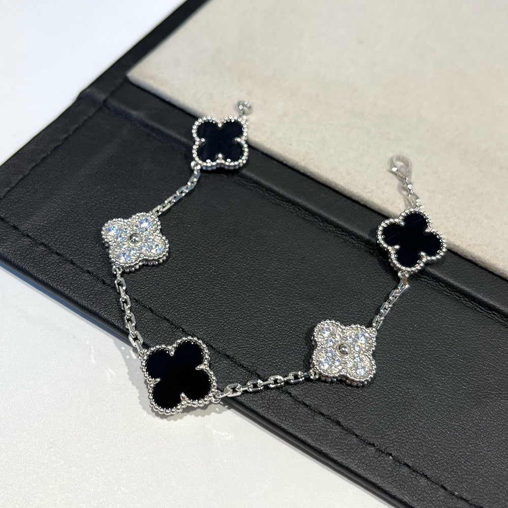 [ElanLuxe Jewelry]CLOVER 5 MOTIF ONYXS DIAMOND BRACELET SILVER