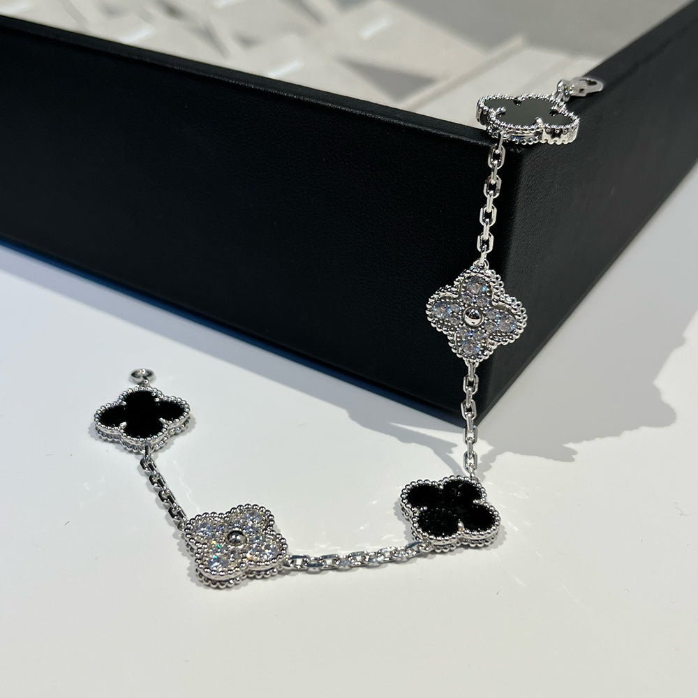 [ElanLuxe Jewelry]CLOVER 5 MOTIF ONYXS DIAMOND BRACELET SILVER