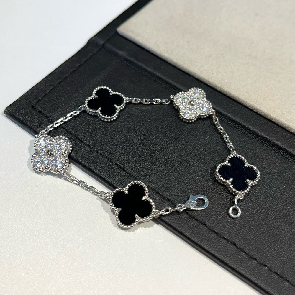 [ElanLuxe Jewelry]CLOVER 5 MOTIF ONYXS DIAMOND BRACELET SILVER