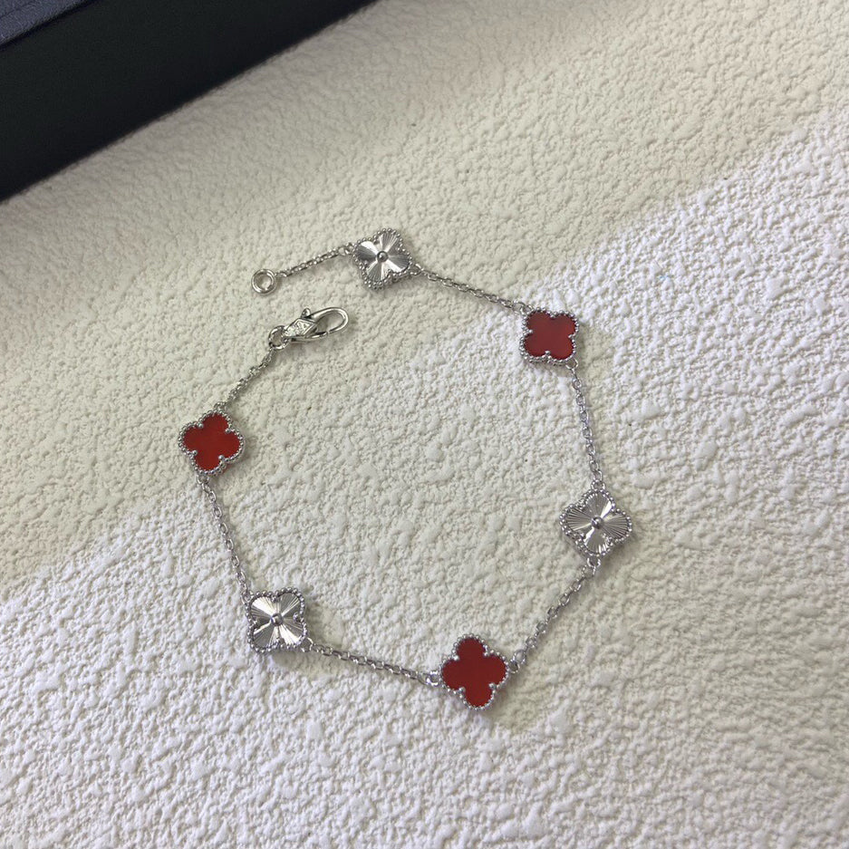 [ElanLuxe Jewelry]CLOVER 6 MOTIF RED AGATE LASER BRACELET