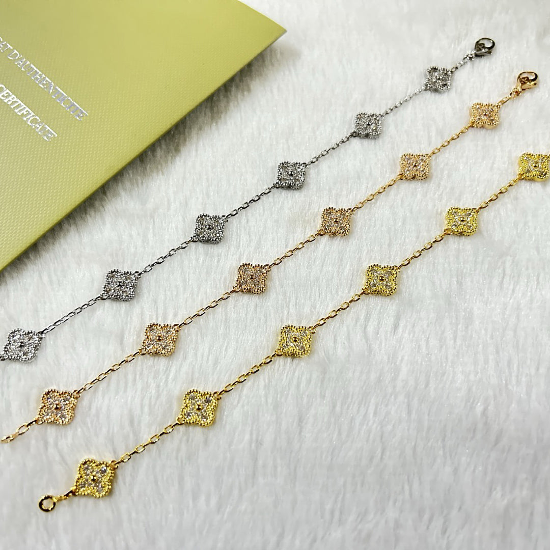 [ElanLuxe Jewelry]CLOVER 6 MOTIF DIAMOND BRACELET