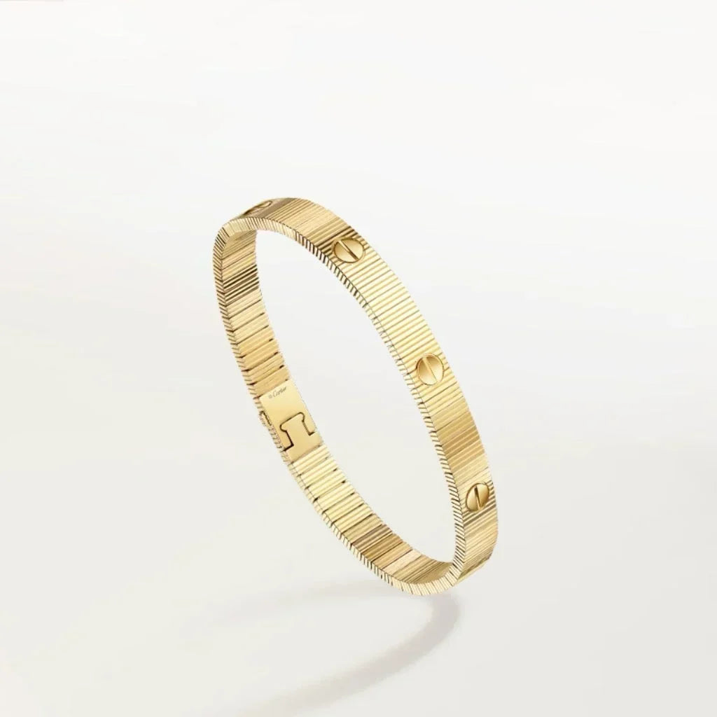 [ElanLuxe Jewelry] Lucky Spring Butterfly 5-Motif & LOVE Unlimited Bracelet Stack Set