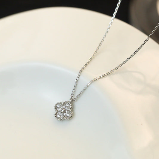 [ElanLuxe Jewelry]CLOVER MINI 9.5MM PENDANT DIAMOND NECKLACE
