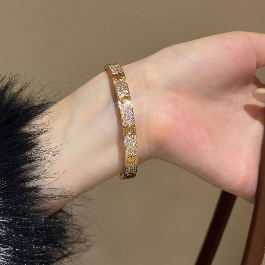 [ElanLuxe Jewelry] LOVE BRACELET 6.1MM DIAMOND-PAVED