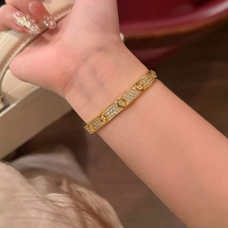 [ElanLuxe Jewelry]LOVE BRACELET 6.1MM DIAMOND-PAVED 10 BIG DIAMONDS