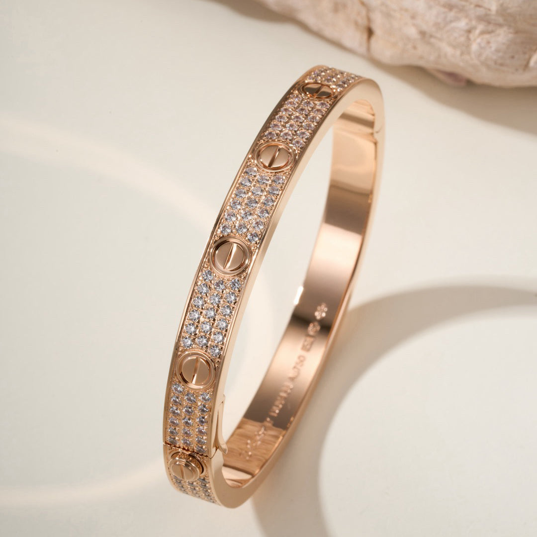 [ElanLuxe Jewelry] LOVE BRACELET 6.1MM DIAMOND-PAVED