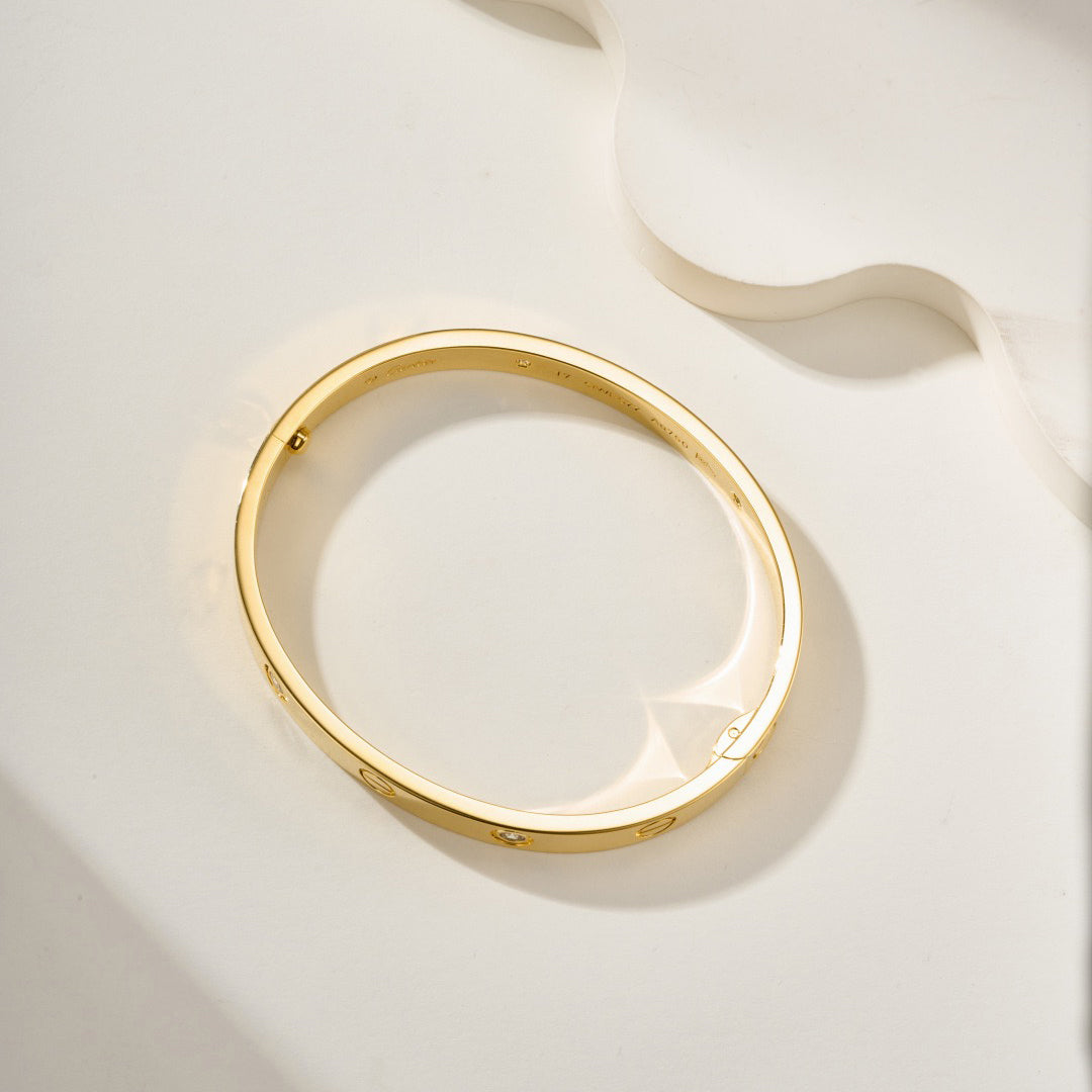[ElanLuxe Jewelry]LOVE BRACELET 6.1MM 4 DIAMONDS
