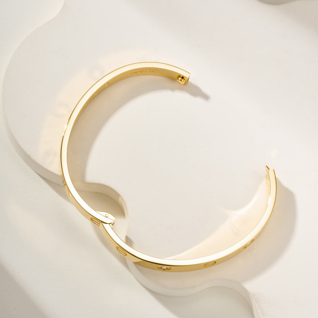 [ElanLuxe Jewelry]LOVE BRACELET 6.1MM 4 DIAMONDS