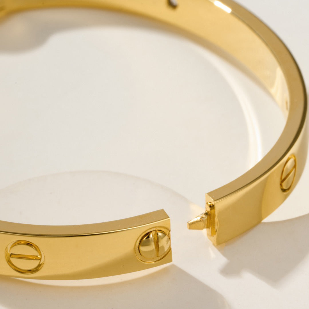[ElanLuxe Jewelry]LOVE BRACELET 6.1MM 4 DIAMONDS