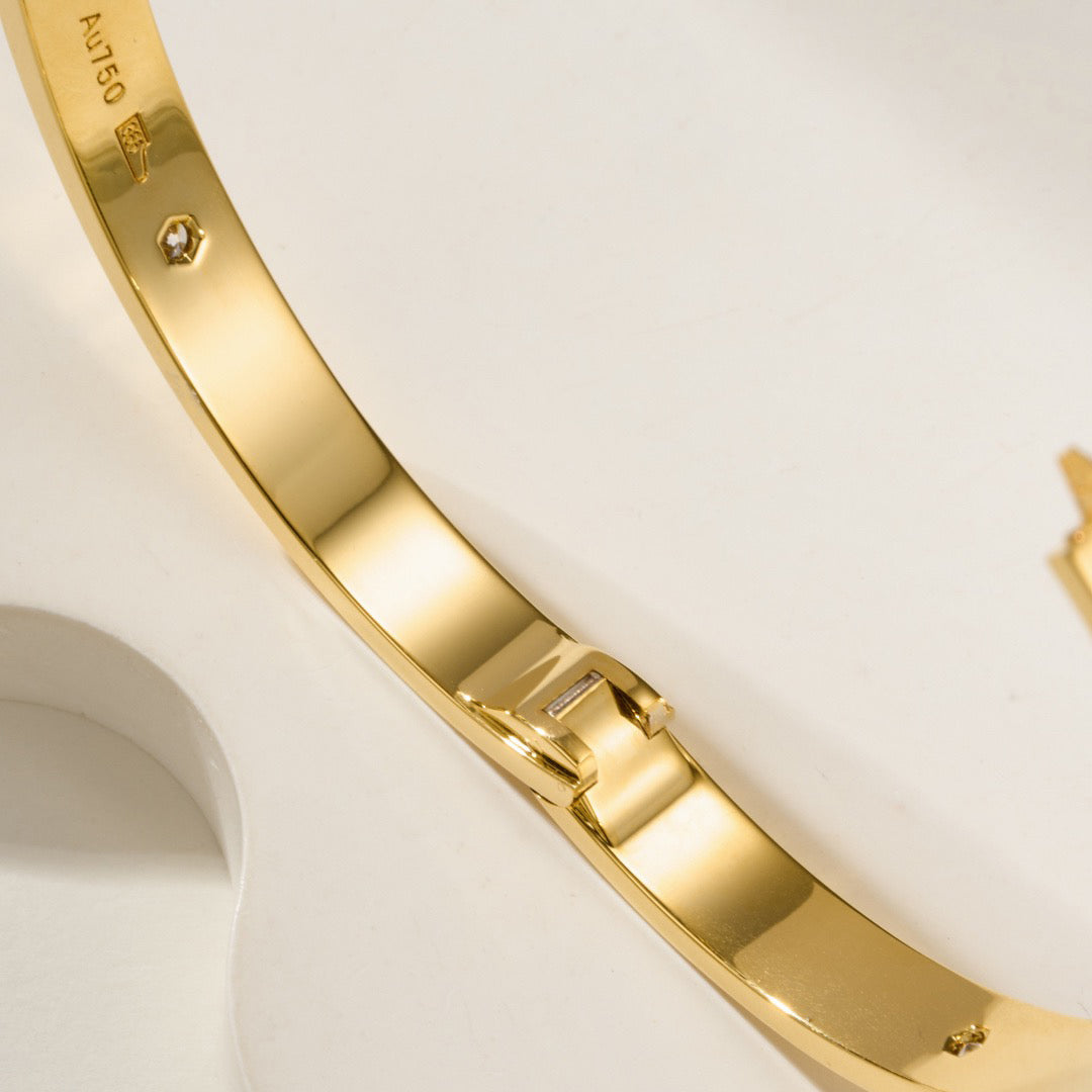 [ElanLuxe Jewelry]LOVE BRACELET 6.1MM 4 DIAMONDS